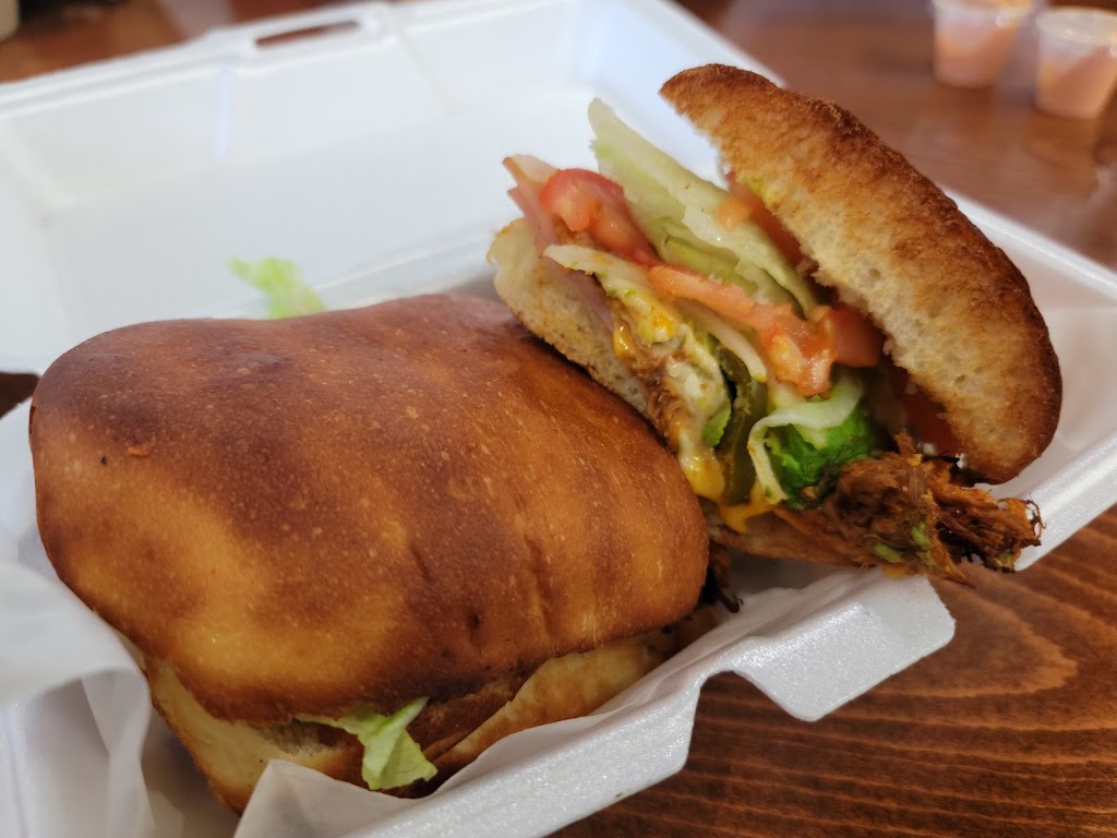 Tortas Manantial | 10665 W Indian School Rd Suite A, Avondale, AZ 85392, USA | Phone: (623) 322-3377