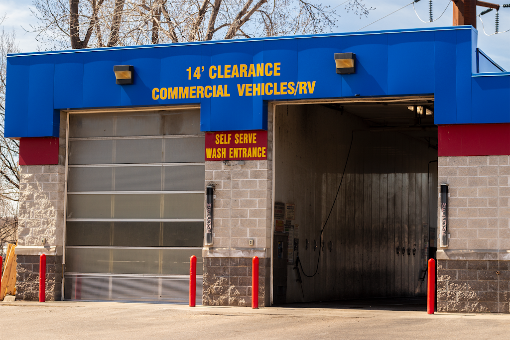 High Tide Carwash | 12225 Zinran Ave, Savage, MN 55378, USA | Phone: (952) 736-7597