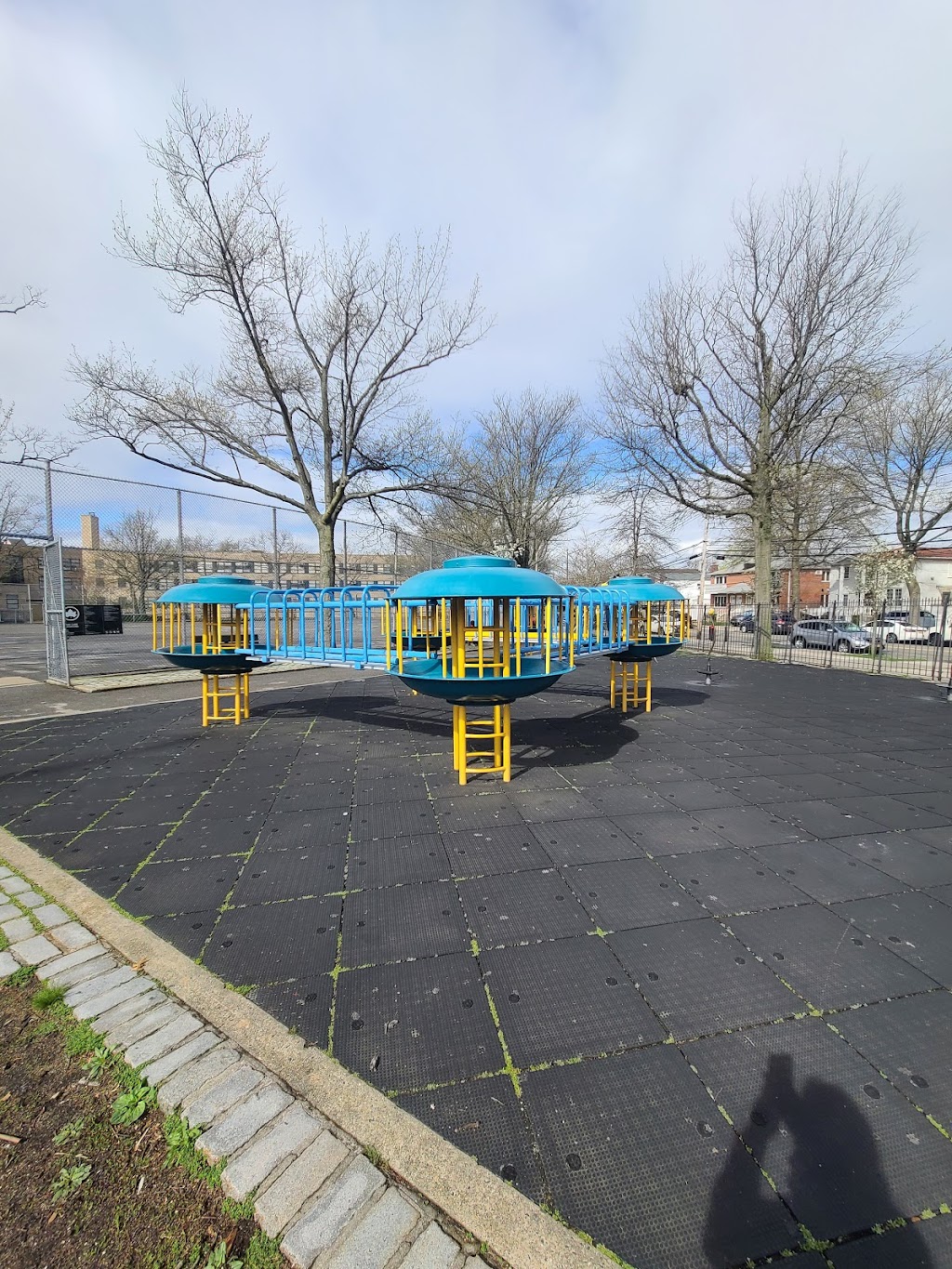 Marie Curie Playground | 209-57A 46th Ave, Bayside, NY 11361, USA | Phone: (212) 639-9675