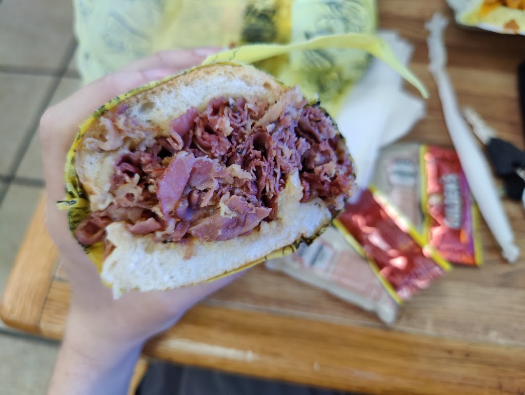 The Hat | 491 N Lake Ave, Pasadena, CA 91101, USA | Phone: (626) 449-1844