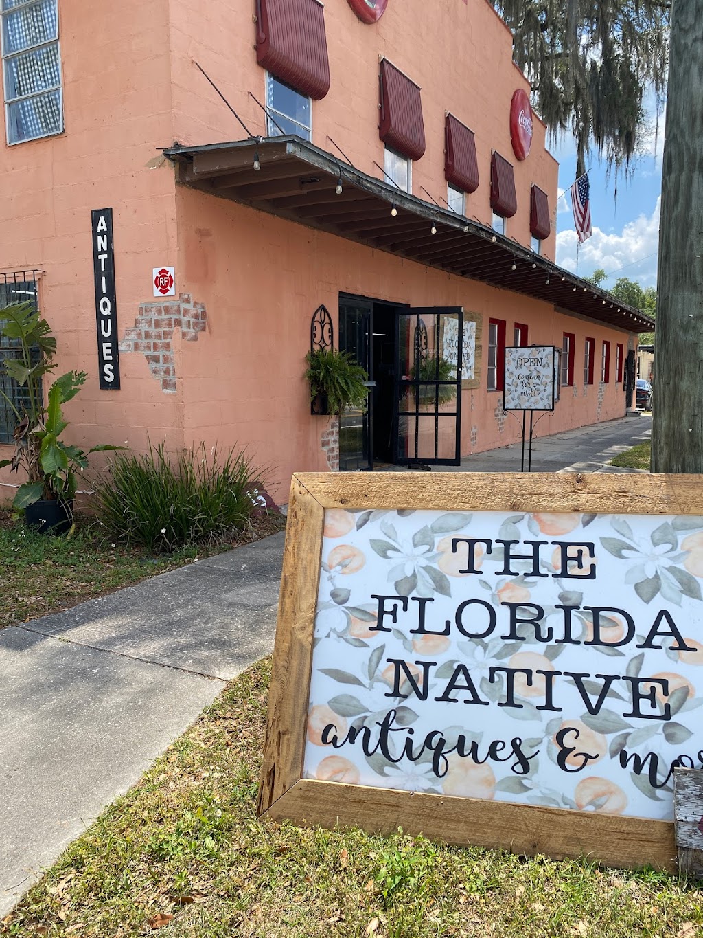 The Florida Native • Antiques & More | 15 S Market Blvd, Webster, FL 33597, USA | Phone: (352) 569-4277