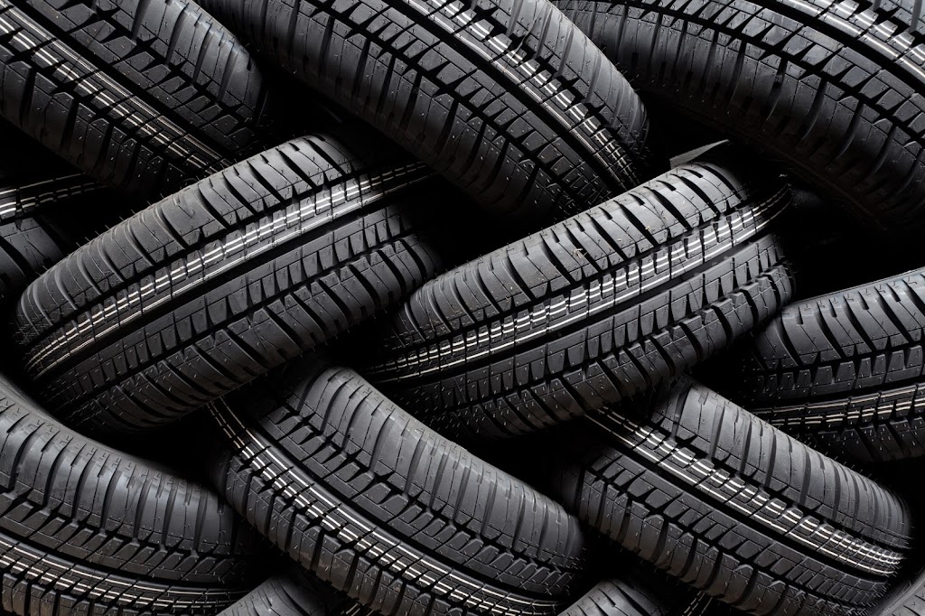 Genes Wholesale Tire | 2924 Military Rd, Niagara Falls, NY 14304 | Phone: (716) 297-5624