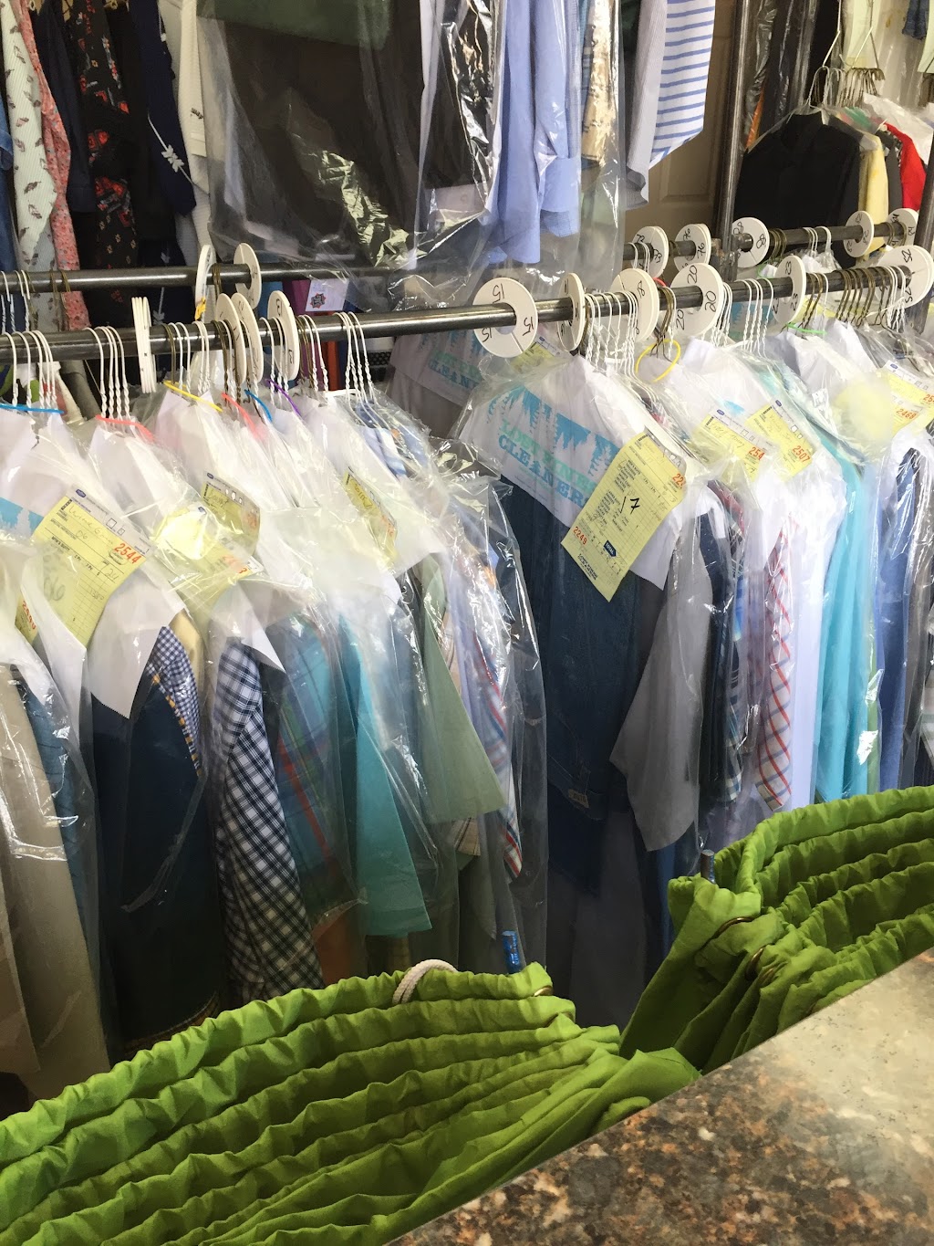 Lost Pines Cleaners | 1007 College St #1b, Bastrop, TX 78602, USA | Phone: (512) 412-6381