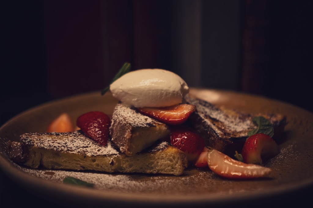 Verse | 4212 Lankershim Blvd, Toluca Lake, CA 91602, USA | Phone: (818) 747-2135