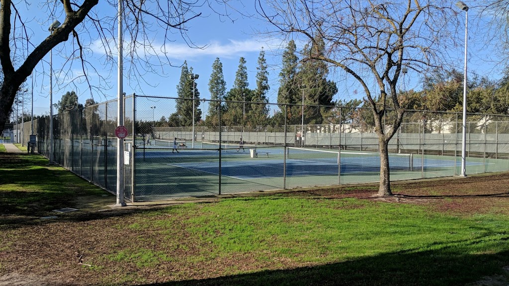 Plaza Park Tennis Courts | 081 080-028, Visalia, CA 93277 | Phone: (559) 713-4365