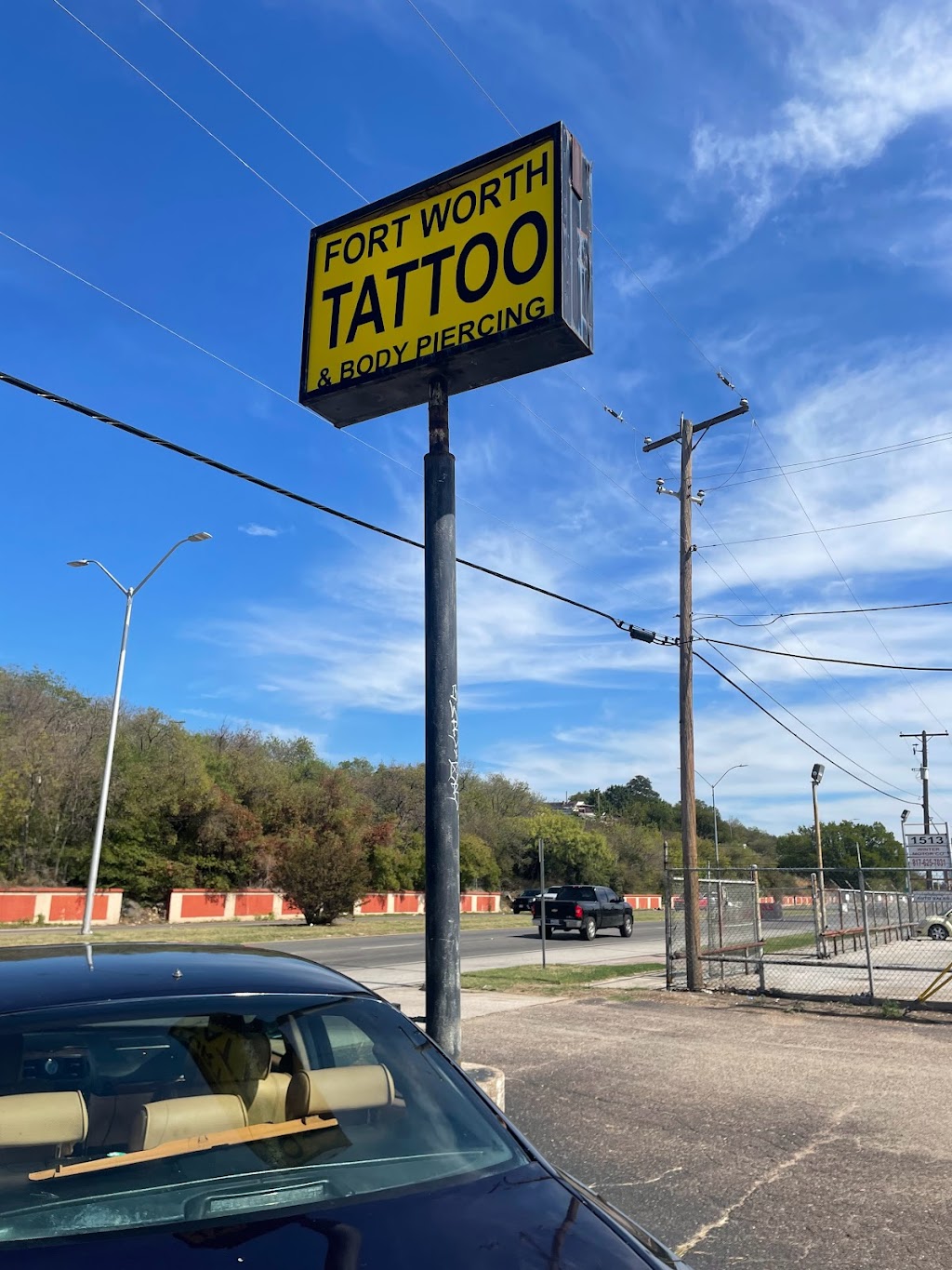 aliens ink tattoo | 1515 Jacksboro Hwy, Fort Worth, TX 76114, USA | Phone: (817) 793-8866