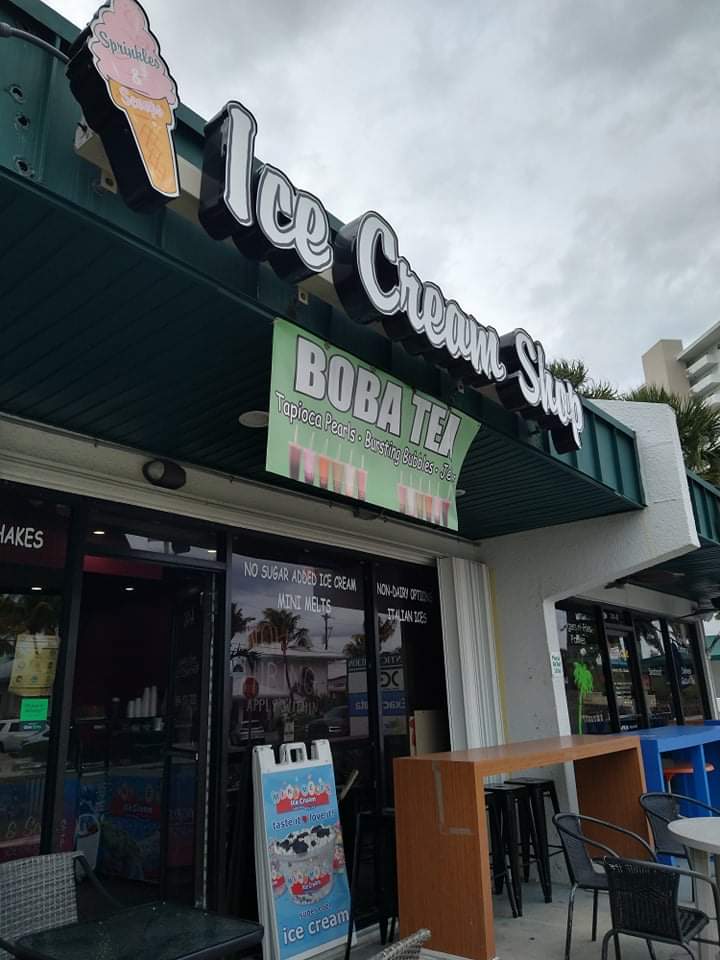 Sprinkles and Scoops Ice Cream Shop | 241 N Ocean Dr A, Deerfield Beach, FL 33441, USA | Phone: (954) 573-7221