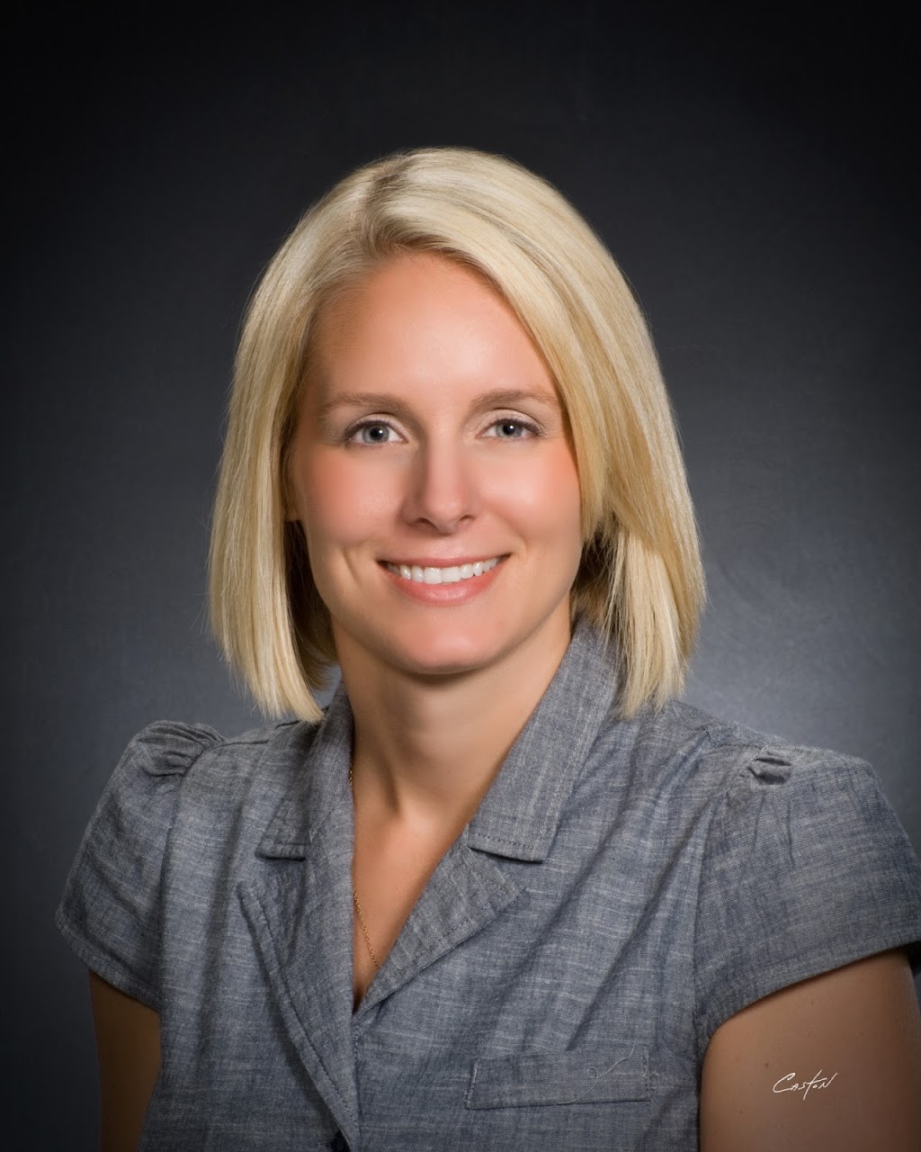 Dr. Amanda Hoover, DDS | Elias Dental, 6043 Harbour Park Dr, Midlothian, VA 23112, USA | Phone: (804) 739-8287