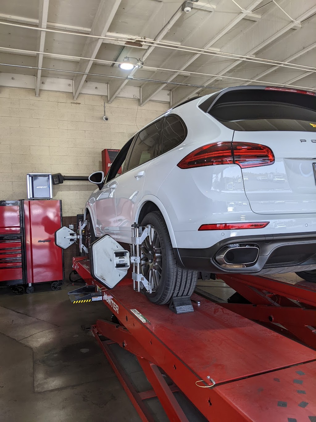 YORBA LINDA TIRE & ALIGNMENT | 4071 2nd St, Yorba Linda, CA 92886, USA | Phone: (714) 650-8473