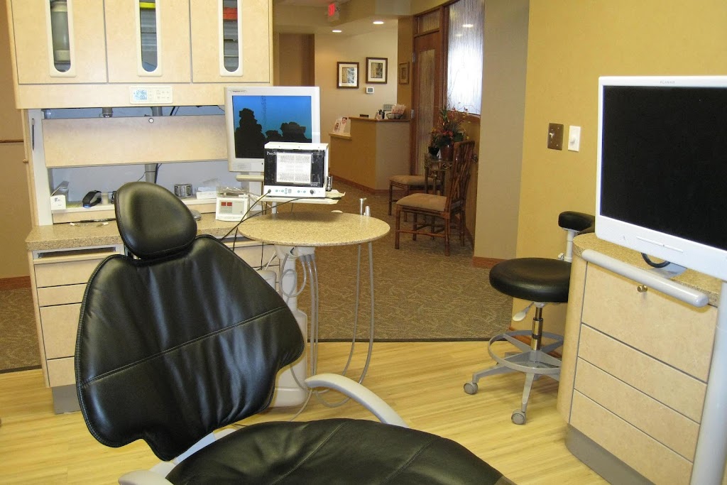 Keith Kelley, DDS | 1913 W South Blvd, Troy, MI 48098, USA | Phone: (248) 828-3185