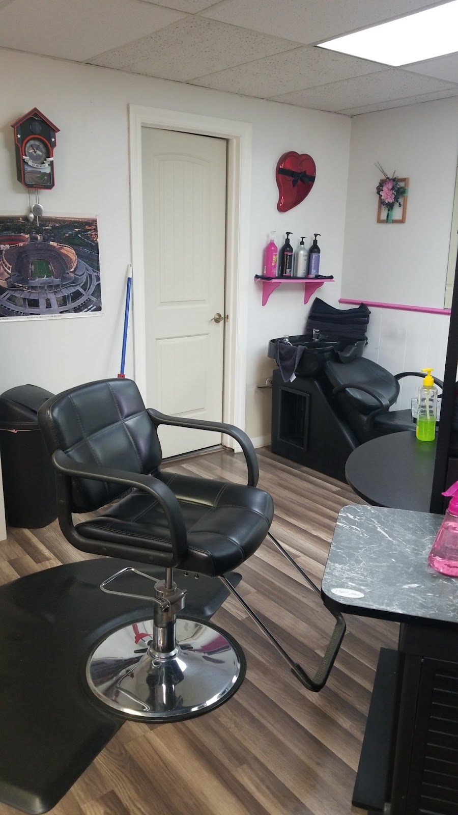 Beckys Hair Studio | 7280 Irving St, Westminster, CO 80030, USA | Phone: (720) 309-8368