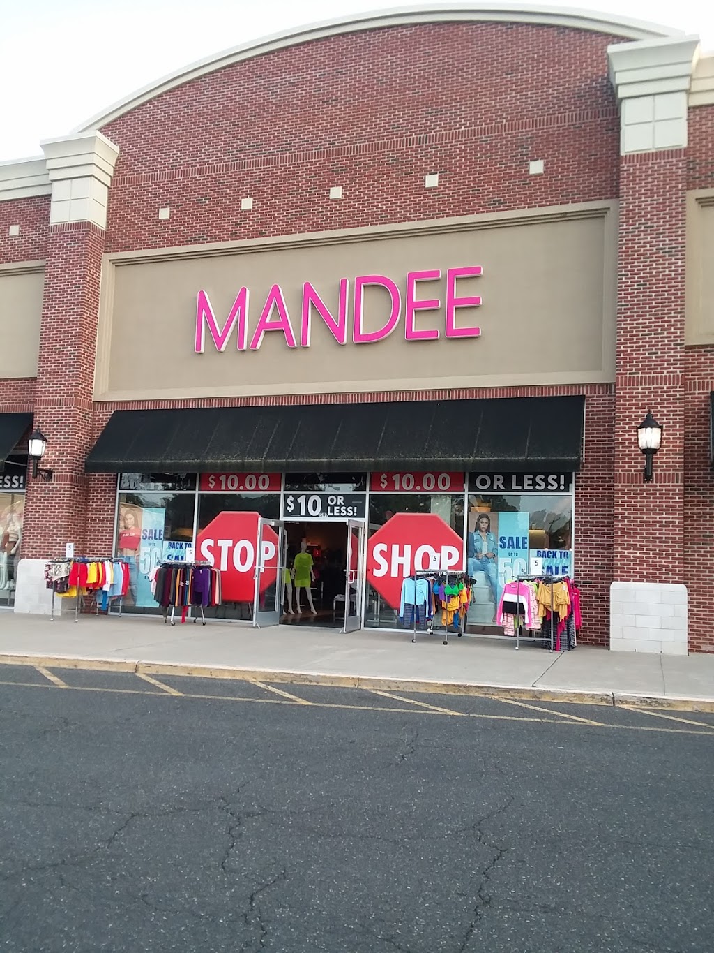 Mandee | 597 NJ-18, East Brunswick, NJ 08816, USA | Phone: (732) 390-2196