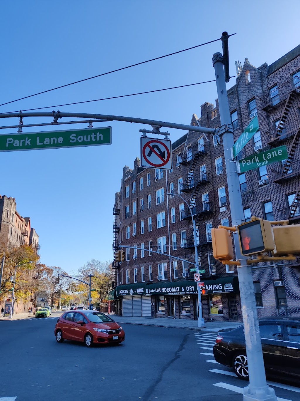 Jayne Carlson Triangle | Park Ln S, Richmond Hill, NY 11418, USA | Phone: (212) 639-9675