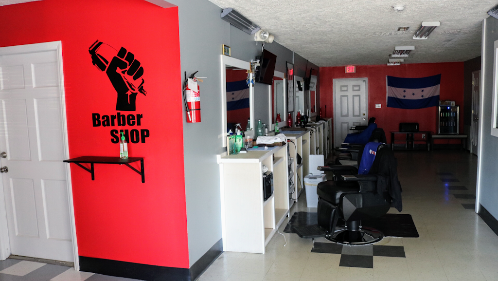 Ronald Cutz Salón | 1100 S Pollock St, Selma, NC 27576 | Phone: (919) 634-9741