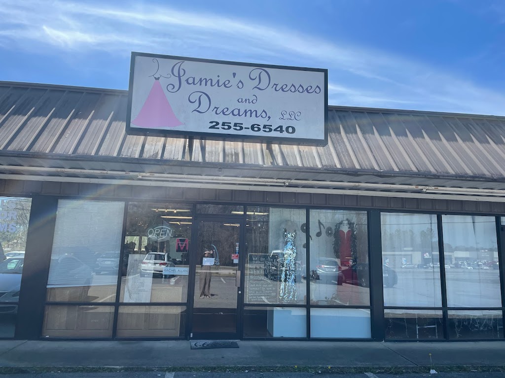 Jamies Dresses and Dreams | 561 Hwy 78 E, Sumiton, AL 35148, USA | Phone: (205) 255-6540