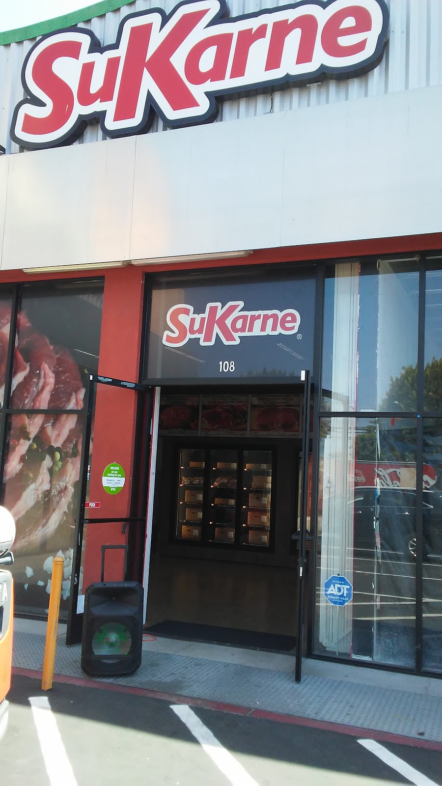 Sukarne-Premium Meat Co. | 1210 N Long Beach Blvd #108, Compton, CA 90222, USA | Phone: (424) 213-6584