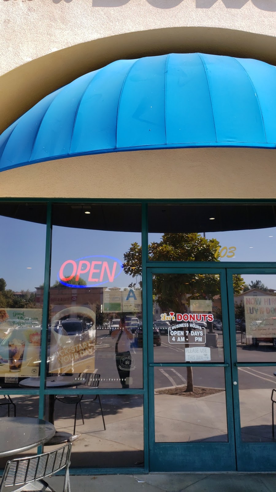 Luvn Donuts | 27051 McBean Pkwy #103, Valencia, CA 91355, USA | Phone: (661) 888-1195