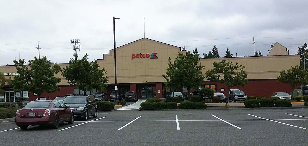 Petco | 1241 N 205th St, Seattle, WA 98133, USA | Phone: (206) 546-1234