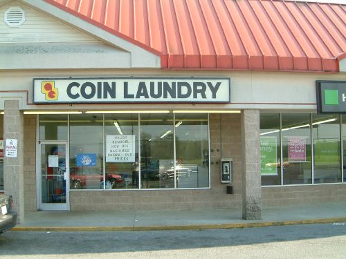 Murfreesboro Laundry Land Laundromat | 841 Main St, Murfreesboro, NC 27855, USA | Phone: (434) 793-2011