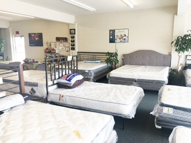 New National Mattress Discount Center | 21354 Foothill Blvd, Hayward, CA 94541, USA | Phone: (510) 538-1700