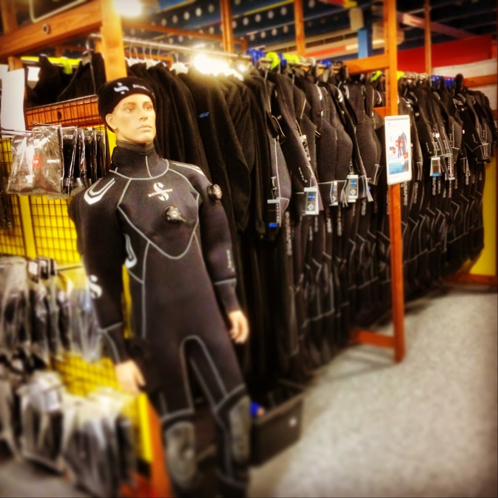 Lucas Dive Store | Bedrijvenweg 3A, 7442 CX Nijverdal, Netherlands | Phone: 0548 615 106