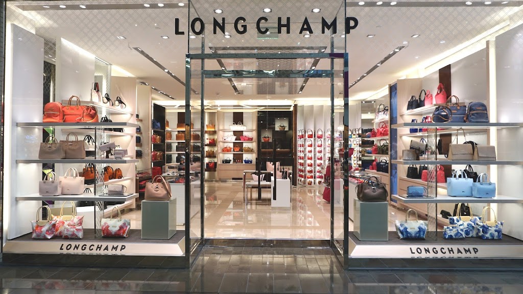 Longchamp | 8687 North Central Expressway Northpark Center, Suite # 1458, Dallas, TX 75225, USA | Phone: (214) 987-6999