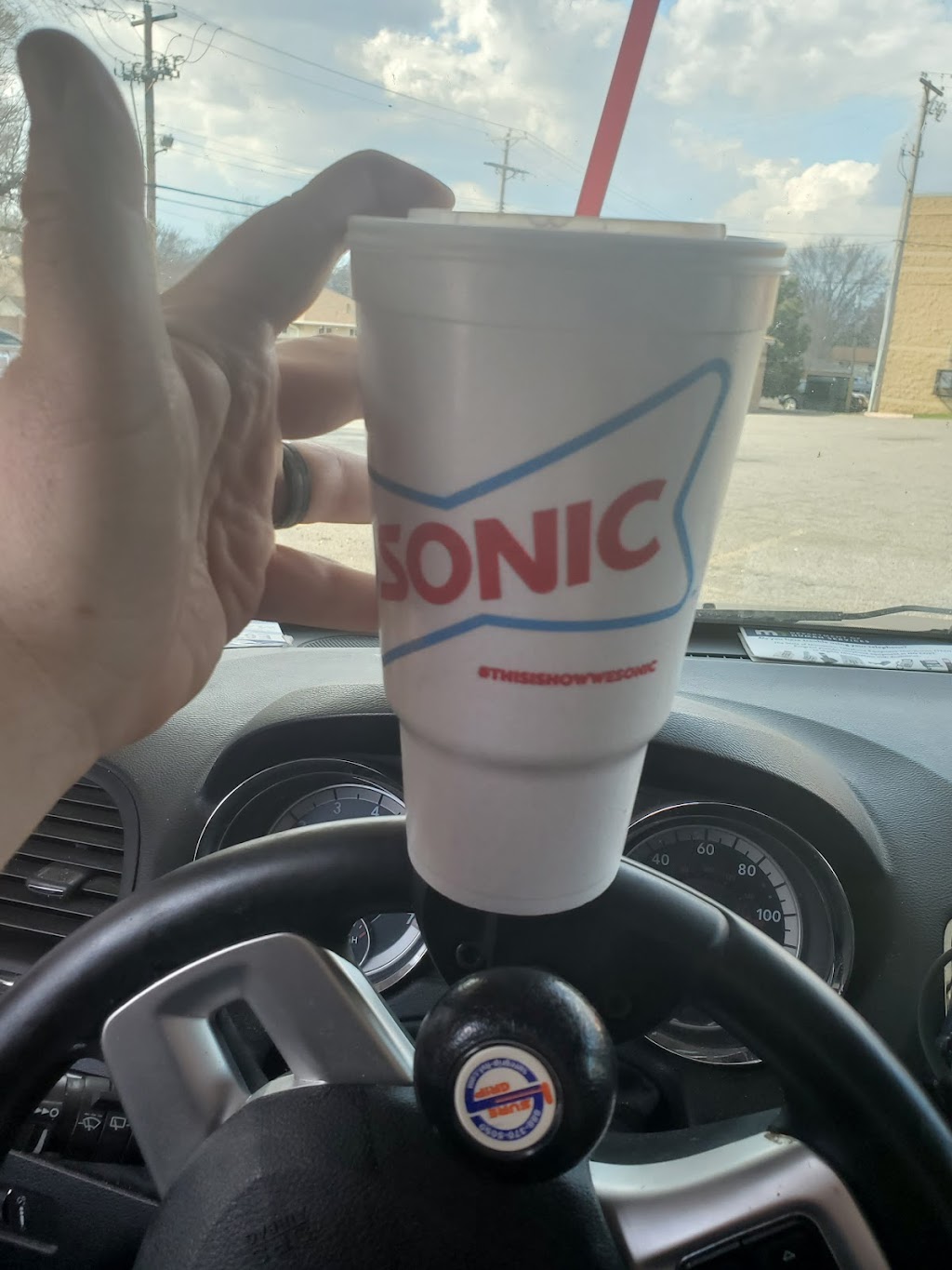 Sonic Drive-In | 4910 Central Ave NE, Columbia Heights, MN 55421, USA | Phone: (763) 746-9525