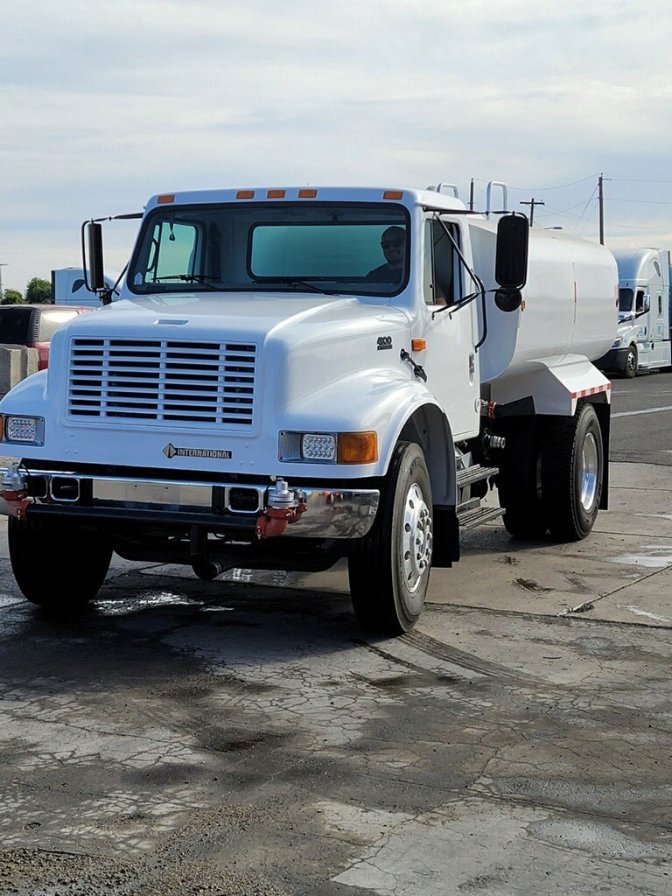 DB-Trucks | 6509 W Orangewood Ave, Glendale, AZ 85301, USA | Phone: (602) 441-4187
