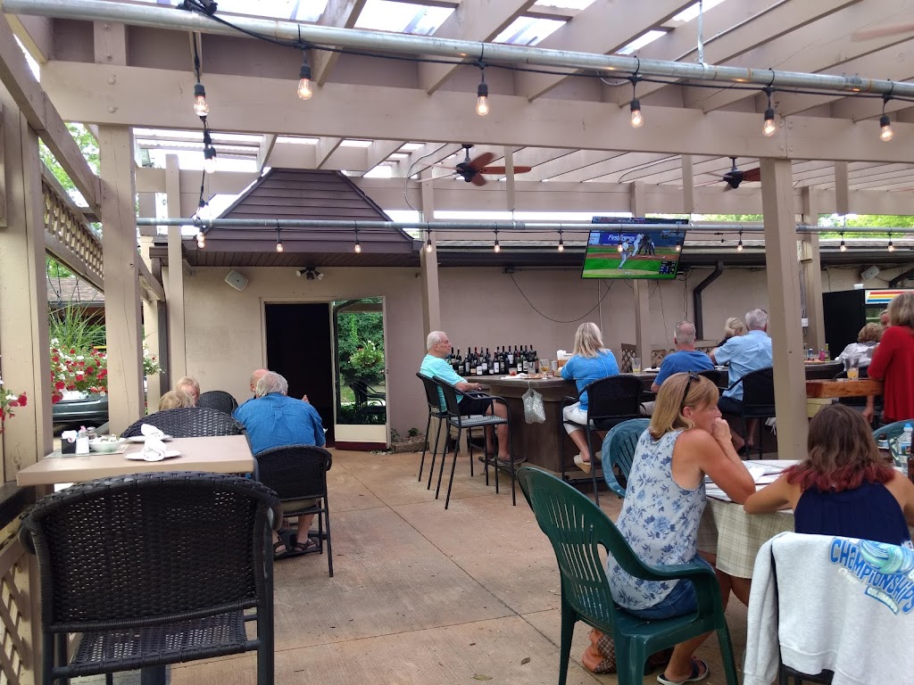 Cucina Rustica | 8575 E Washington St, Chagrin Falls, OH 44023, USA | Phone: (440) 543-4200