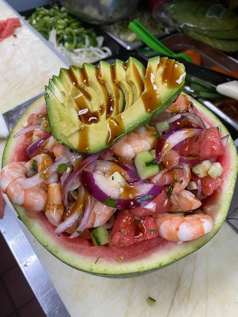 El Leo Mariscos | 1523 W Katella Ave #101, Anaheim, CA 92802, USA | Phone: (714) 603-7950