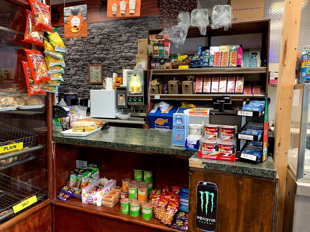 Chestnut Ridge Hot Bagels | 6 Red Schoolhouse Rd, Spring Valley, NY 10977, USA | Phone: (845) 573-9000