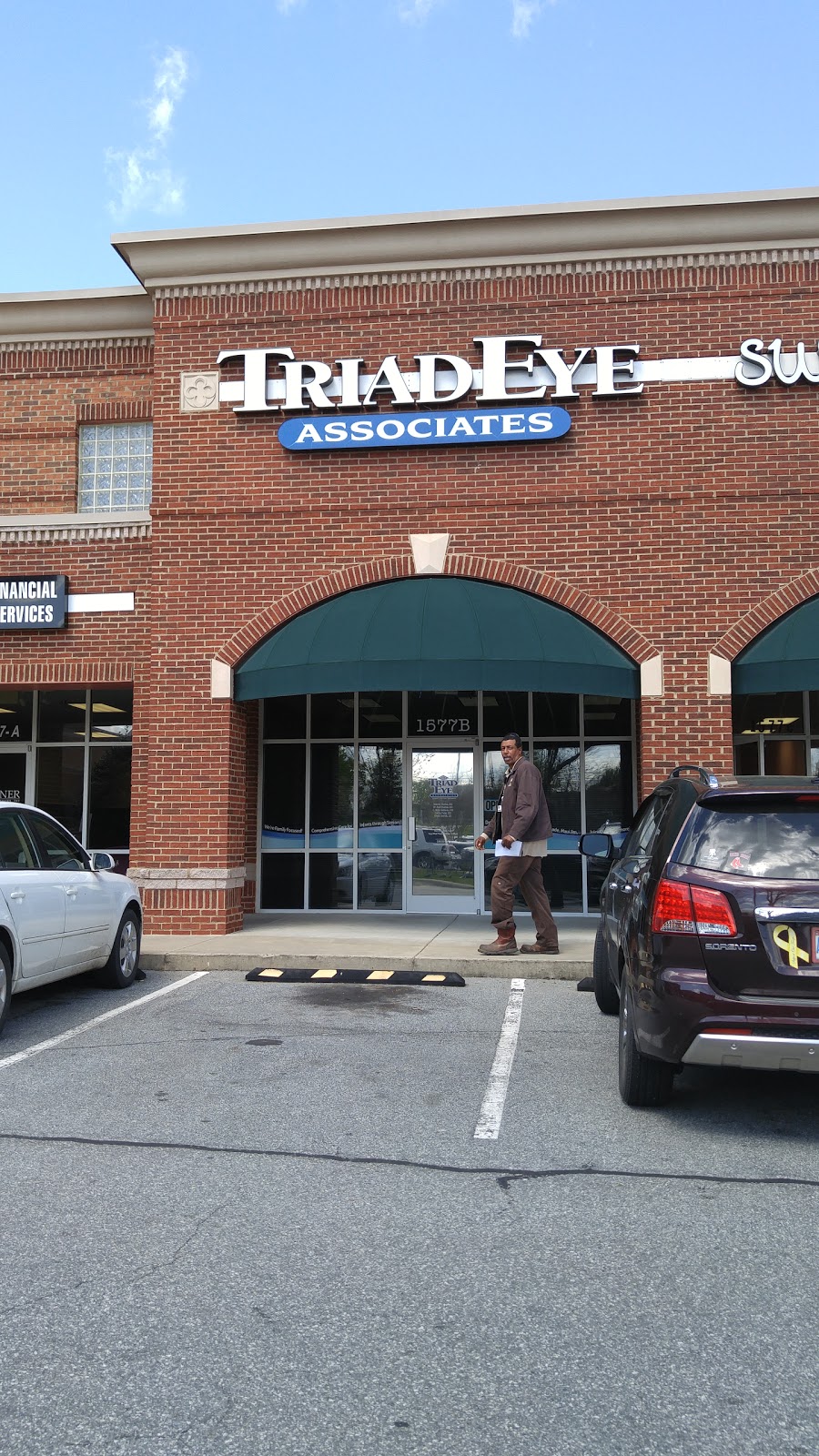 Triad Eye Associates | 1577-B New Garden Rd, Greensboro, NC 27410, USA | Phone: (336) 553-0800