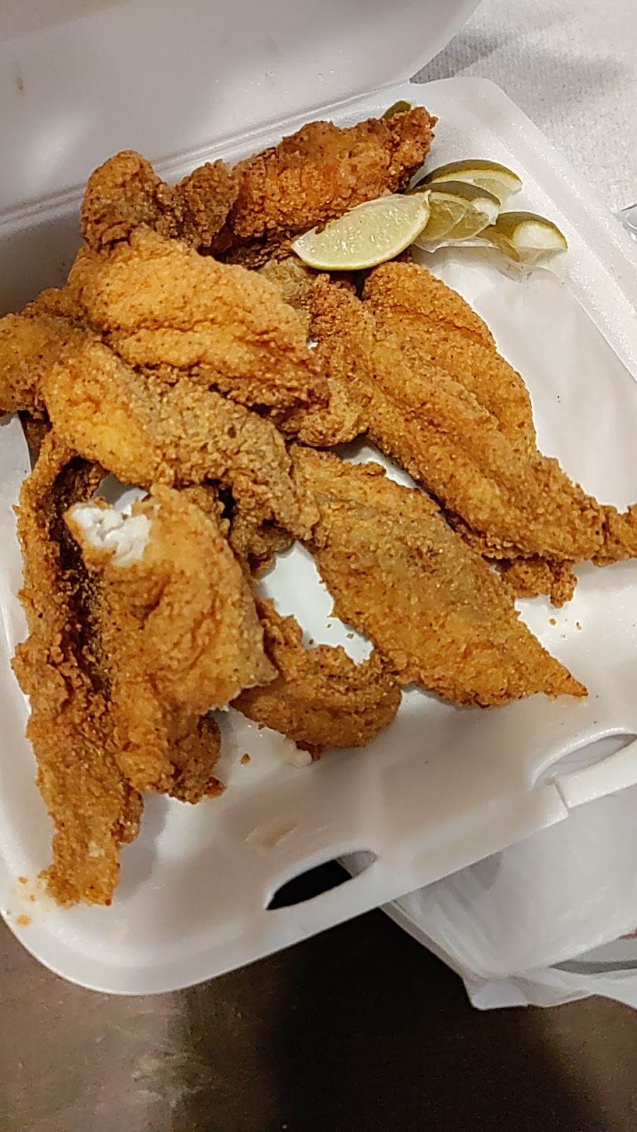 Fish land, 12530 Long Beach Blvd, Lynwood, CA 90262