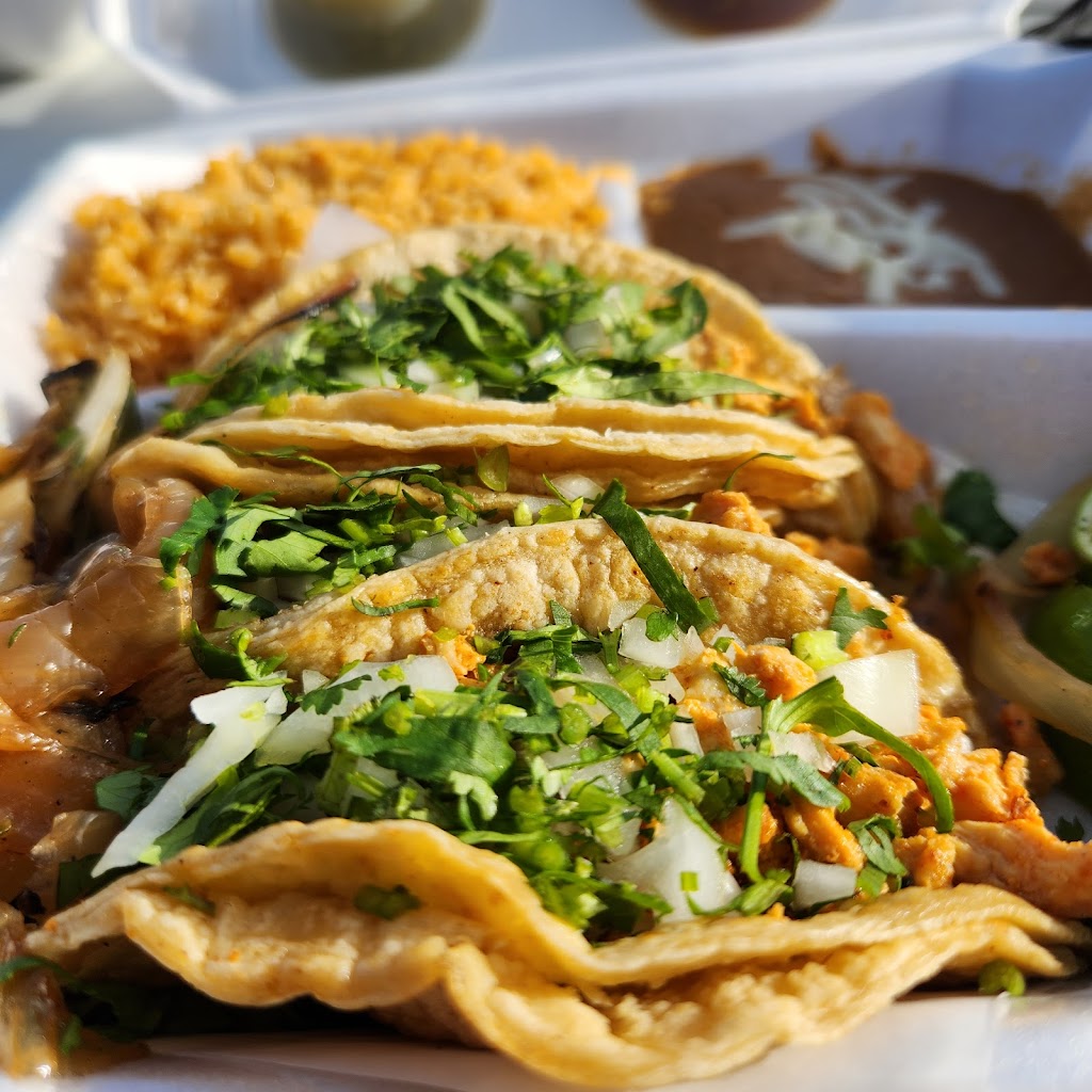 Coronados Southwest Tacos food truck | 6117 Vernor Hwy, Detroit, MI 48209, USA | Phone: (313) 759-0663