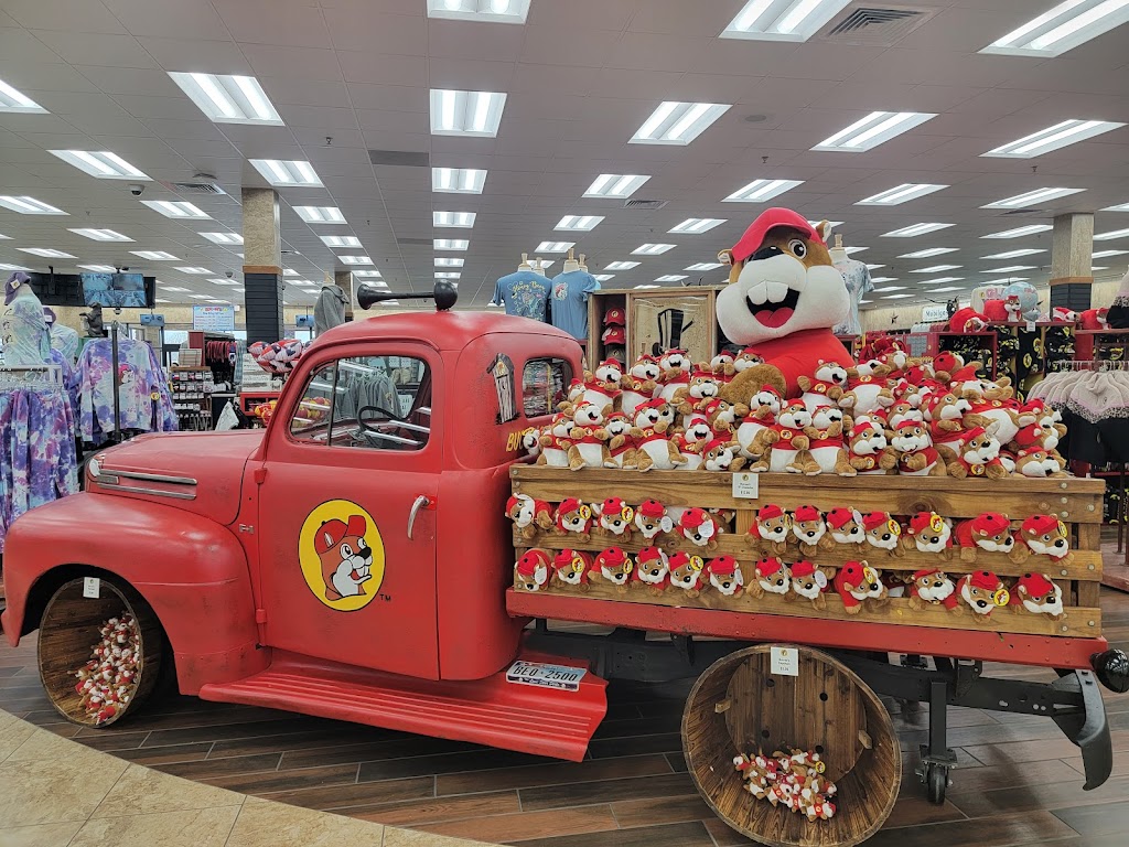 Buc-ees | 1402 I-45, Ennis, TX 75119, USA | Phone: (979) 230-2930