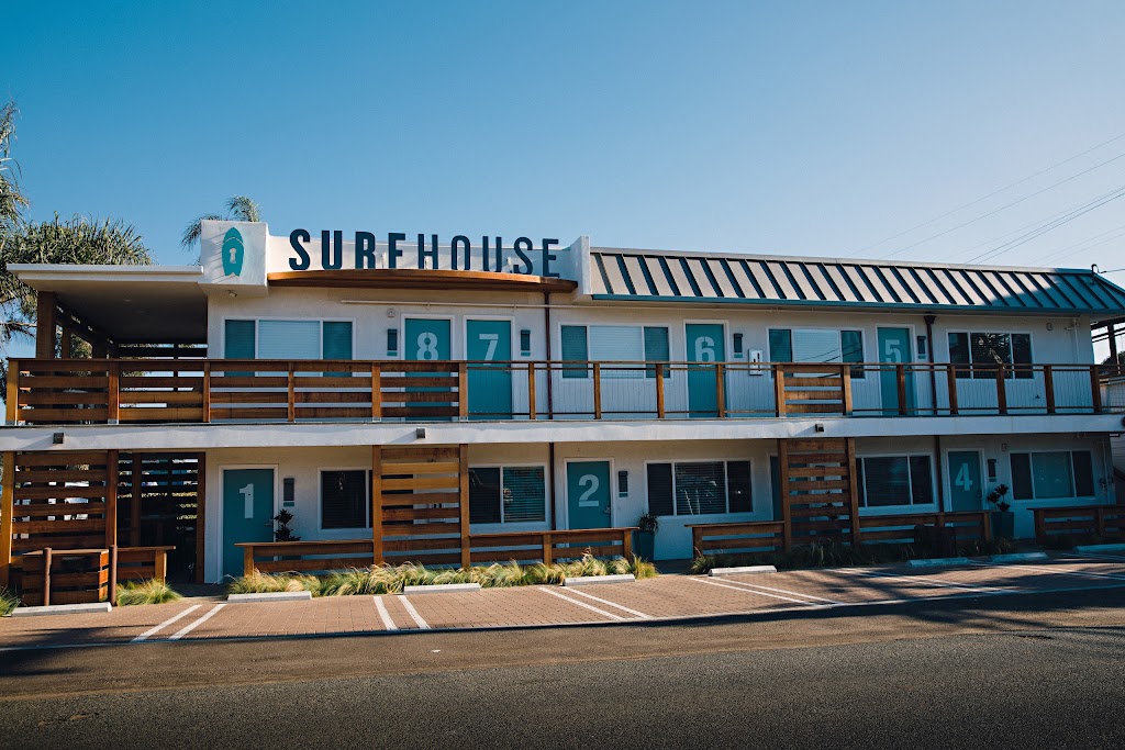 Surfhouse Boutique Hotel | 960 N Coast Hwy 101, Encinitas, CA 92024, USA | Phone: (760) 545-5033