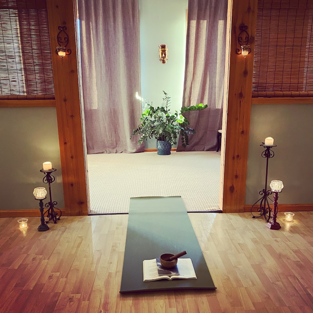 BG Yoga Studio | 1220 W Wooster St, Bowling Green, OH 43402, USA | Phone: (419) 308-2366