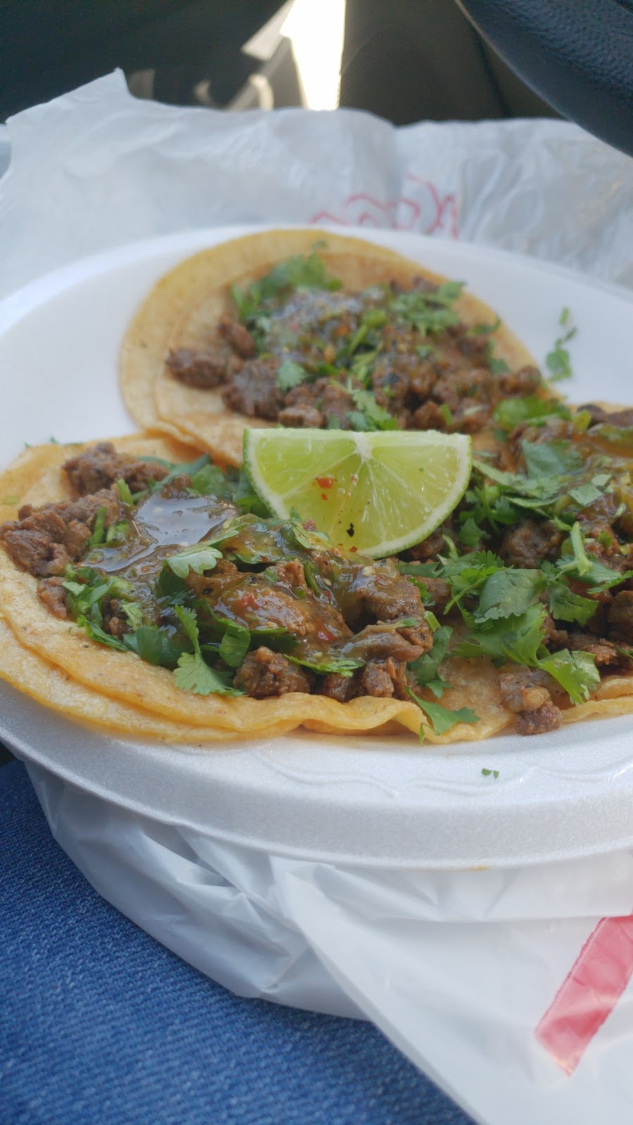 2 Amigos Taco Truck | 2588 S Maple Ave, Fresno, CA 93725, USA | Phone: (559) 513-1142