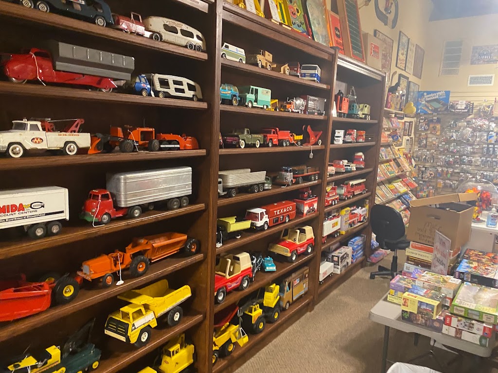 Toy Depot | 127 S Main St, Hutchinson, KS 67501, USA | Phone: (620) 259-8284