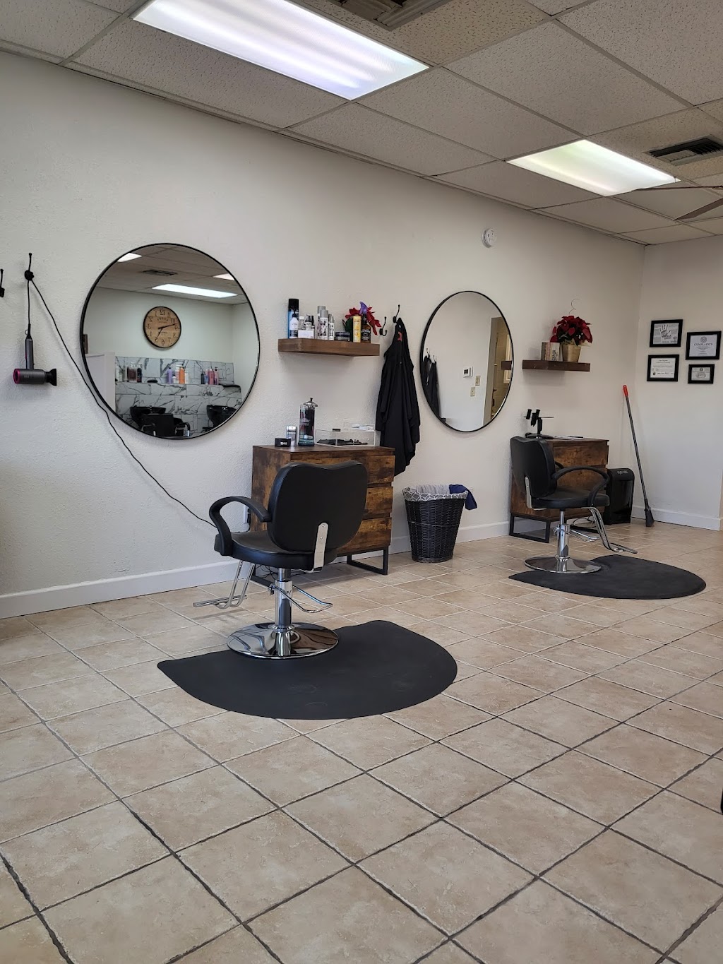 HairbyX | 712 S Saginaw Blvd, Saginaw, TX 76179, USA | Phone: (430) 775-2491