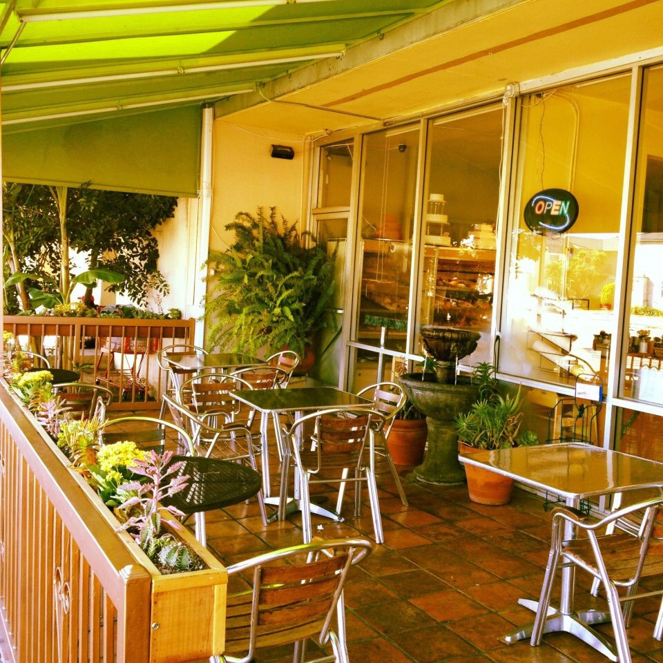 Venice Bakery & Restaurant | 10943 Venice Blvd., Los Angeles, CA 90034, USA | Phone: (310) 839-3478