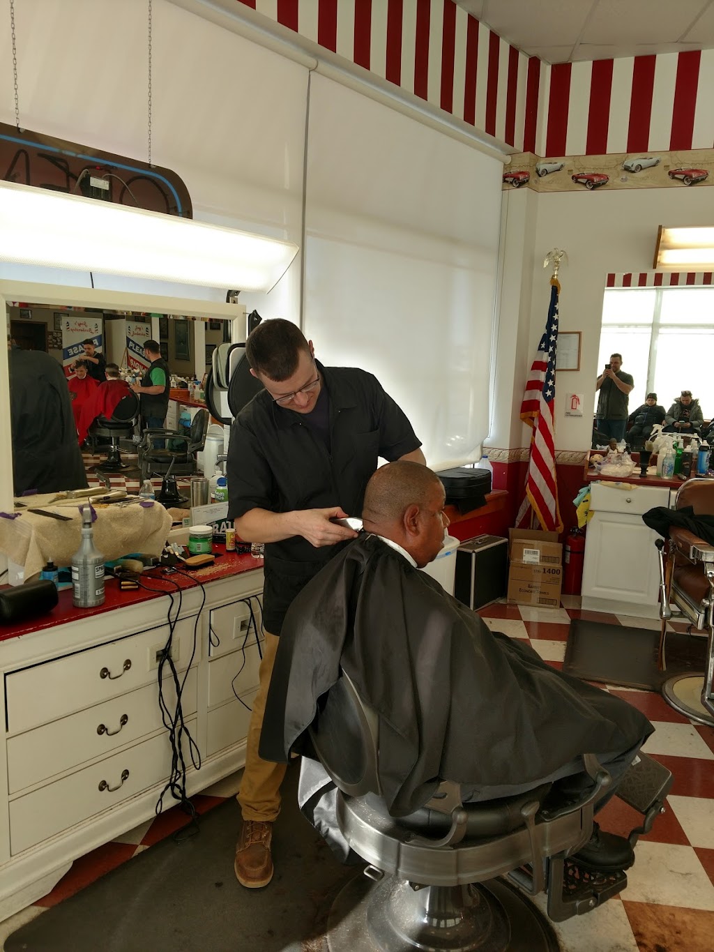 Joeys Barber Shop | 58804 Gratiot Ave, New Haven, MI 48048, USA | Phone: (586) 749-9590