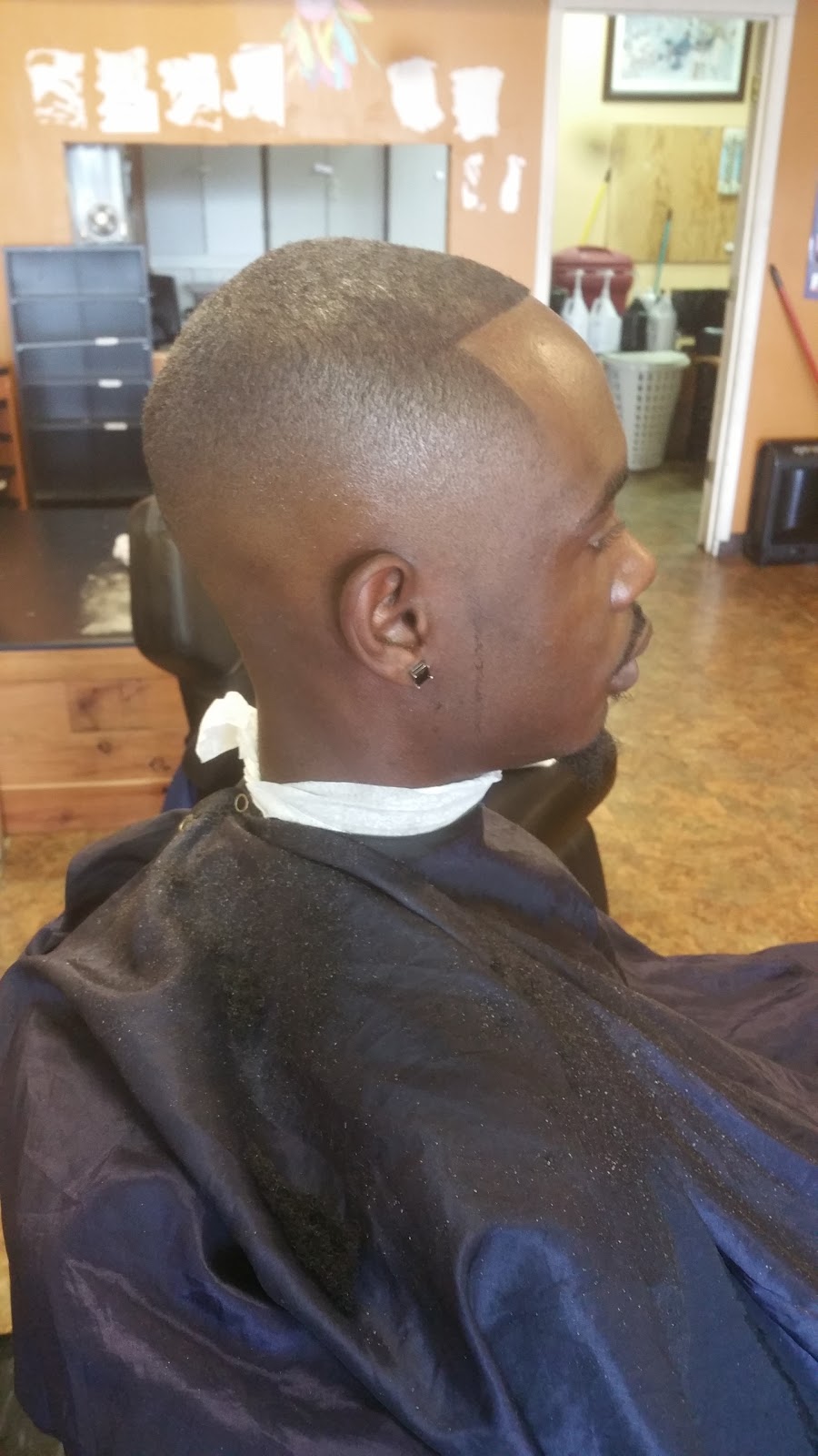 Mo Better Hair Salon & Barber | 10401 Folsom Blvd, Rancho Cordova, CA 95670, USA | Phone: (916) 364-3400