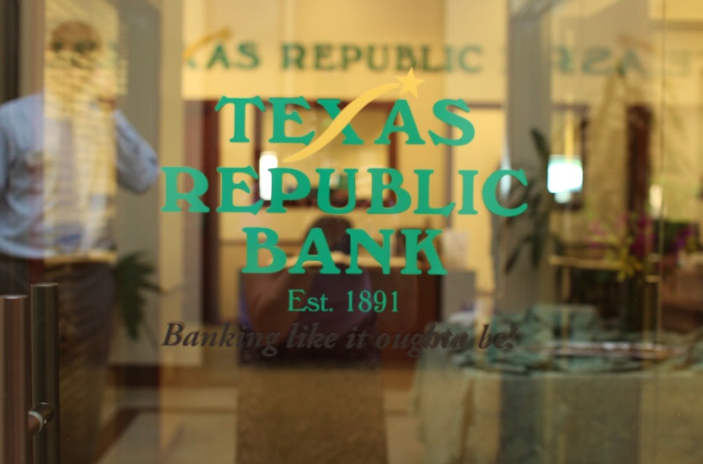 Texas Republic Bank | 690 W Campbell Rd, Richardson, TX 75080, USA | Phone: (972) 685-2040