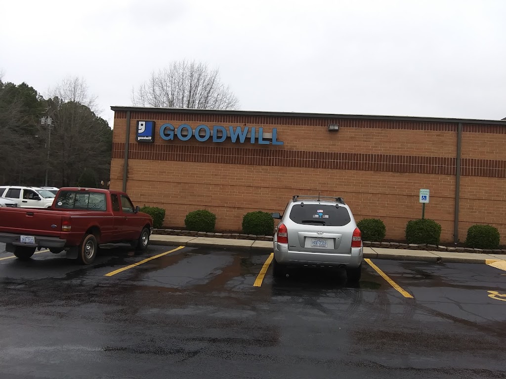 Goodwill Store and Donation Center | 836 Jake Alexander Blvd W, Salisbury, NC 28147, USA | Phone: (704) 637-6673