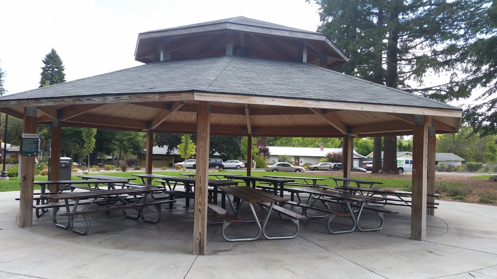 Evelyn M. Schiffler Memorial Park | 5495 SW Erickson Ave, Beaverton, OR 97005 | Phone: (503) 645-3539