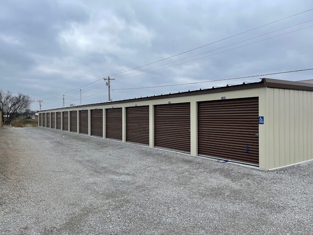 Gilkison Mini Storage LLC | 6110 US-421, Bedford, KY 40006, USA | Phone: (502) 532-6300