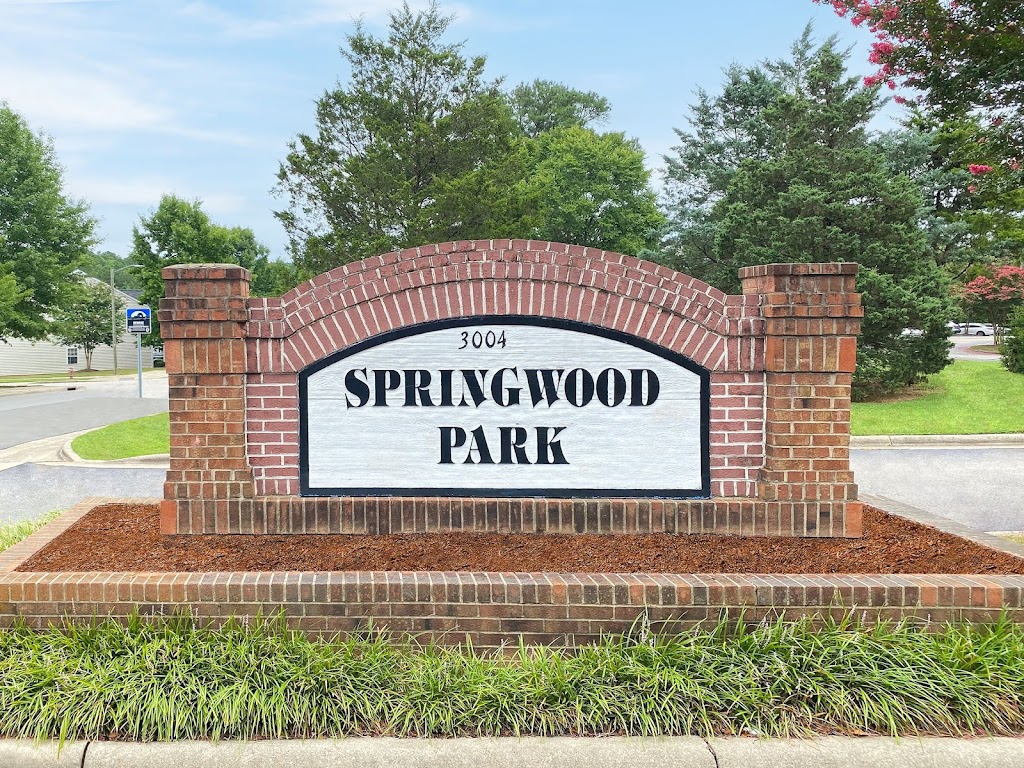 Springwood Park Apartments | 3004 Ivy Wood Ln, Durham, NC 27703, USA | Phone: (919) 769-3742