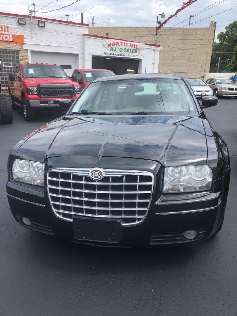 North Hill Auto Sales | 376 E Cuyahoga Falls Ave, Akron, OH 44310, USA | Phone: (330) 923-3313