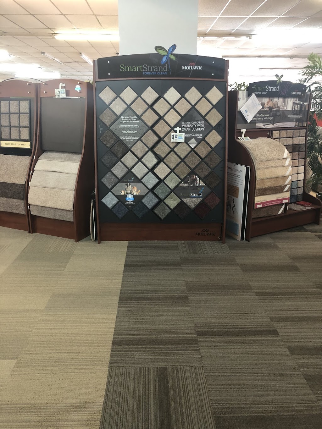 Carpet Mart | 1311 W Trenton Ave, Findlay, OH 45840, USA | Phone: (419) 424-4009